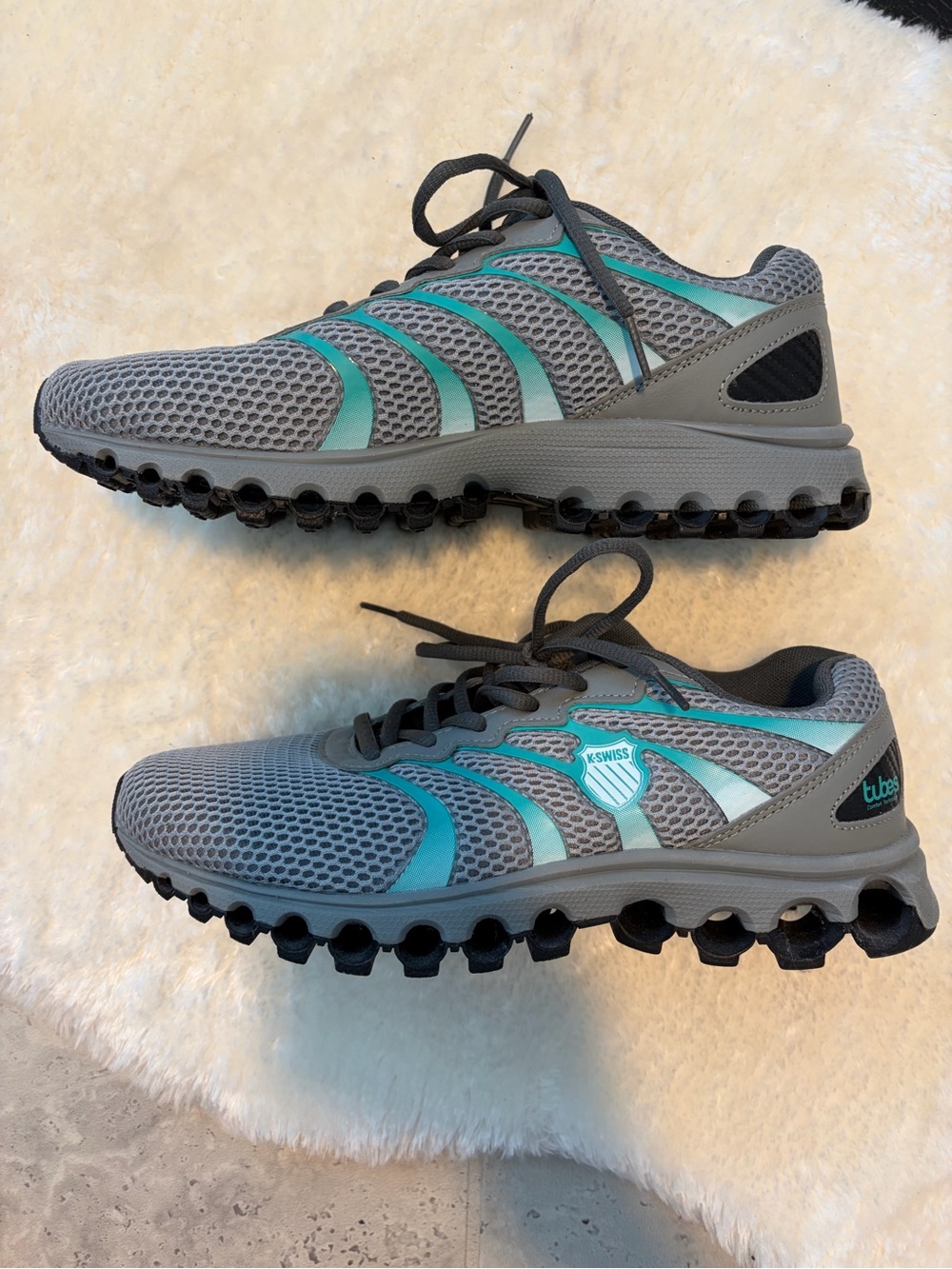 K-Swiss Women’s Gray and Teal Athletic Running Shoes